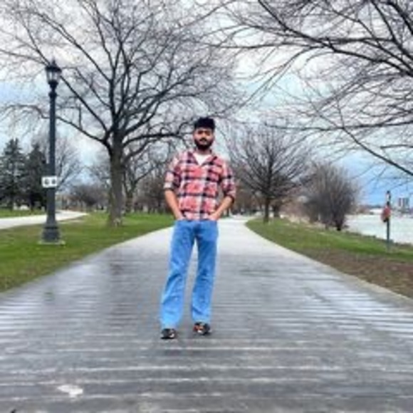 Meet the Posher Other - Meet your Posher, Harpreet